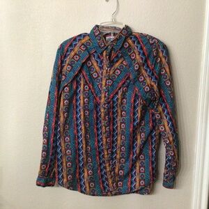 Vintage Rodeo Western Wear size medium. Excellent shape.